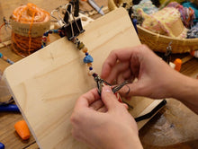 將圖片載入圖庫檢視器 《水晶Max布藝雙圈手帶》招生~